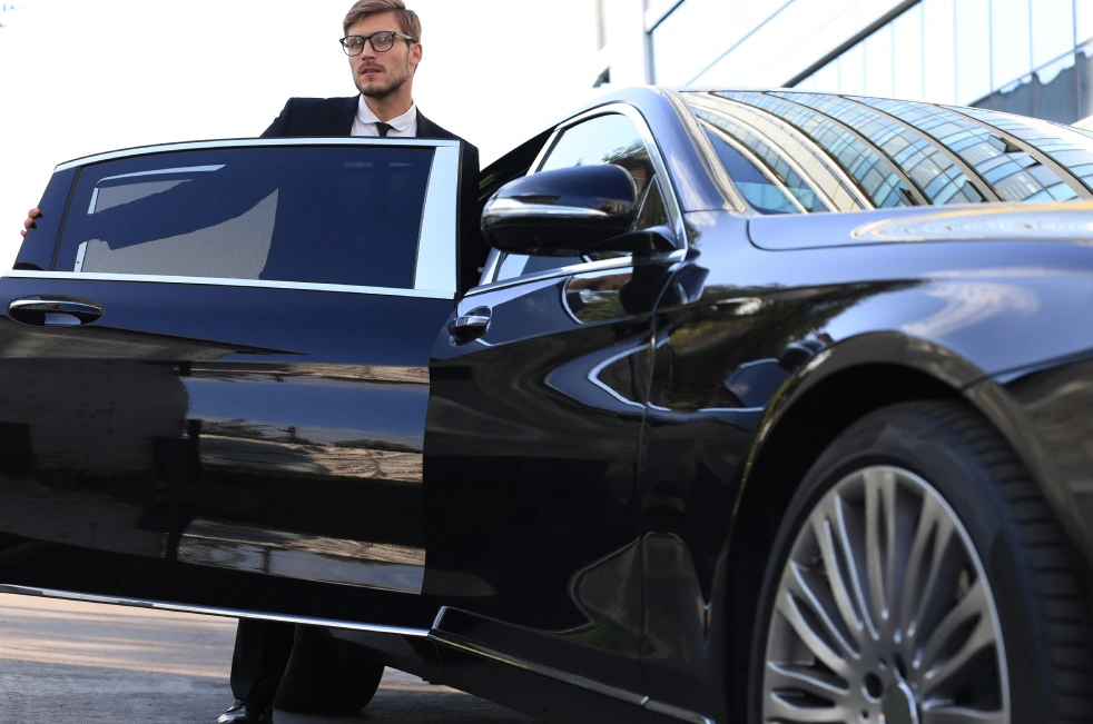 Chauffeur from Boston Airport to Cruise Port